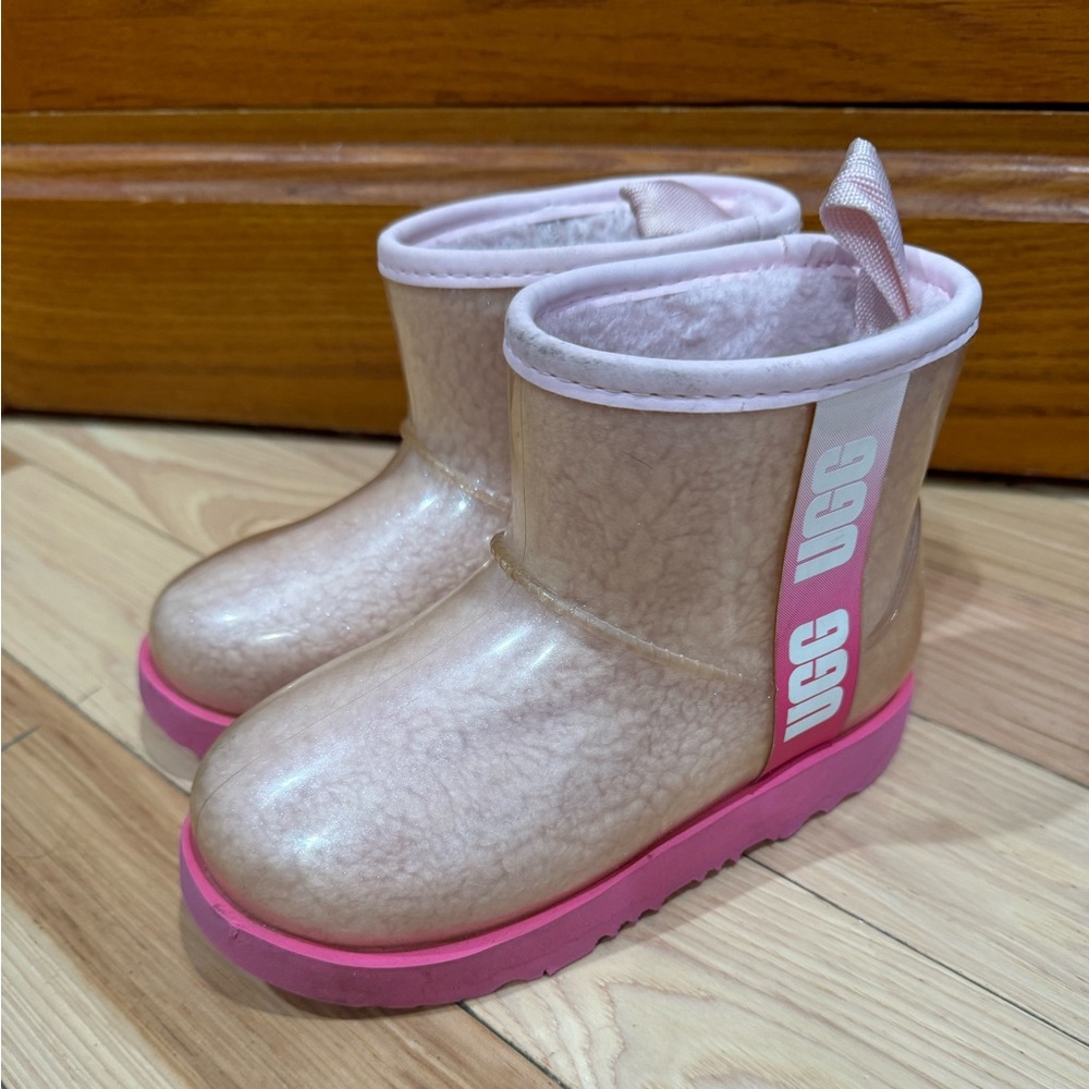 Ugg Classic Clear Mini Pink Shearling Boot girl’s Sz 12